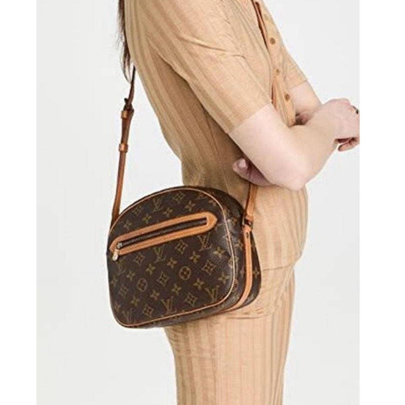 Louis Vuitton Handbags - 💎✨BEAUTIFUL✨💎Authentic Louis Vuitton Monogram Senlis Shoulder Bag